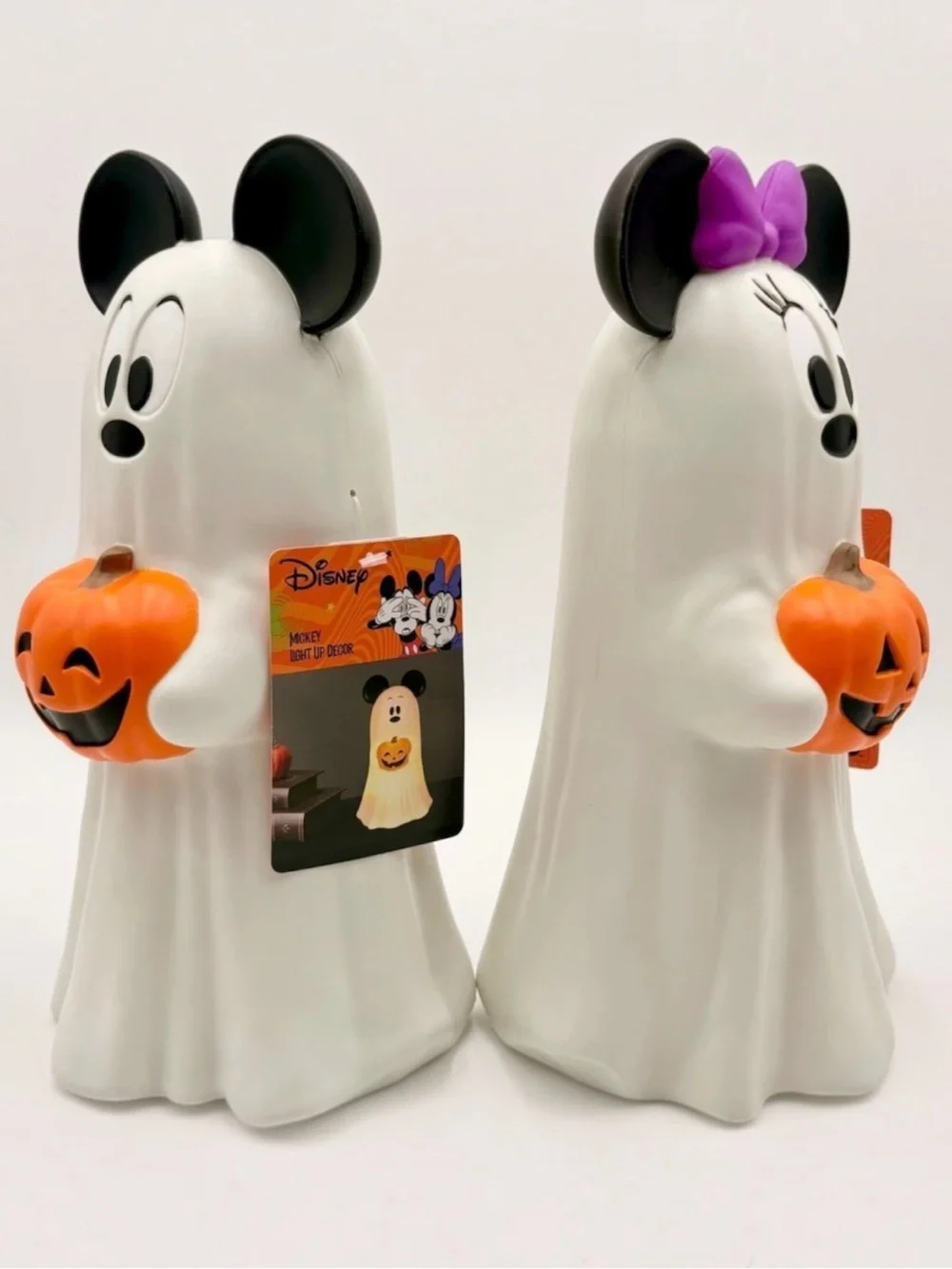 NEW 2026 Disney Halloween Ghost Mickey & Minnie Mouse Pumpkin Light Up Decor NWT